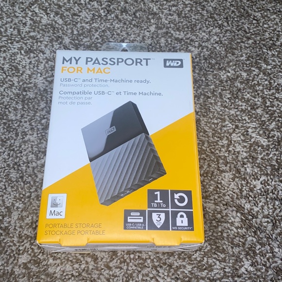 NWT: 1TB PASSPORT STORAGE FOR MAC - Picture 3 of 6